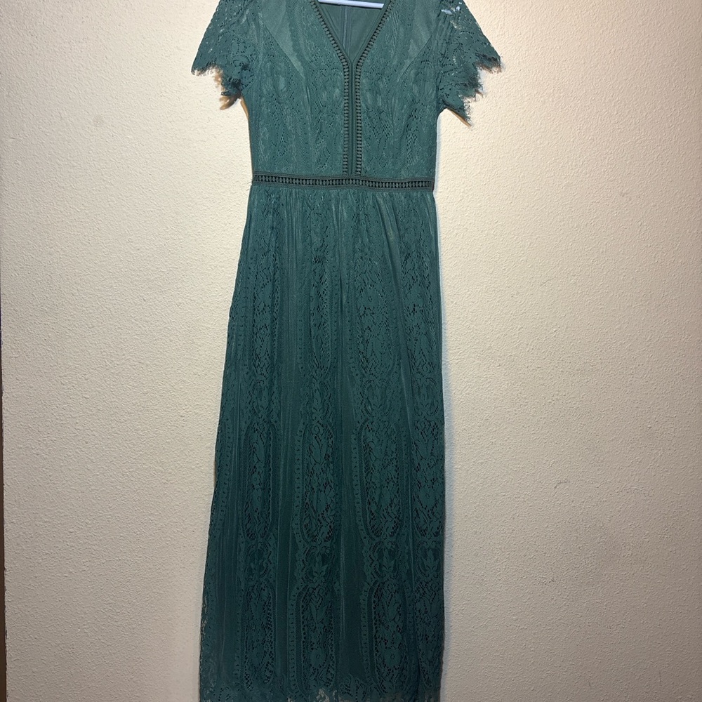 Elegant Green Lace Dress